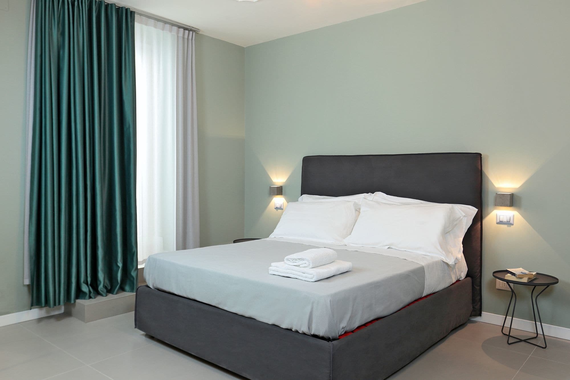 B&Bari, Via Cairoli, Le Case Di Aurelia Guesthouse Ngoại thất bức ảnh